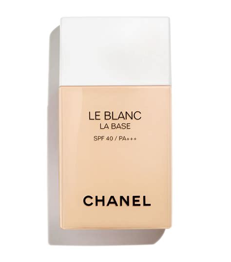 chanel le blanc primer reviews|Chanel le blanc makeup base.